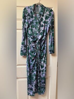 Anthropologie snap front ruched long sleeve dress. Size Medium. NWOT